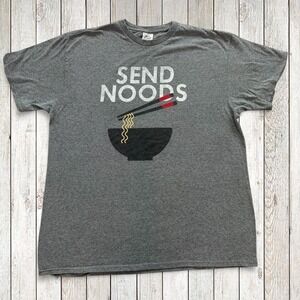 Gray "Send Noods" graphic tee with black bowl of noodles and chopsticks, size L